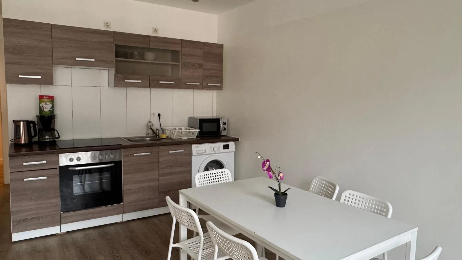 Graf-Adolflux Apartment Dusseldorf