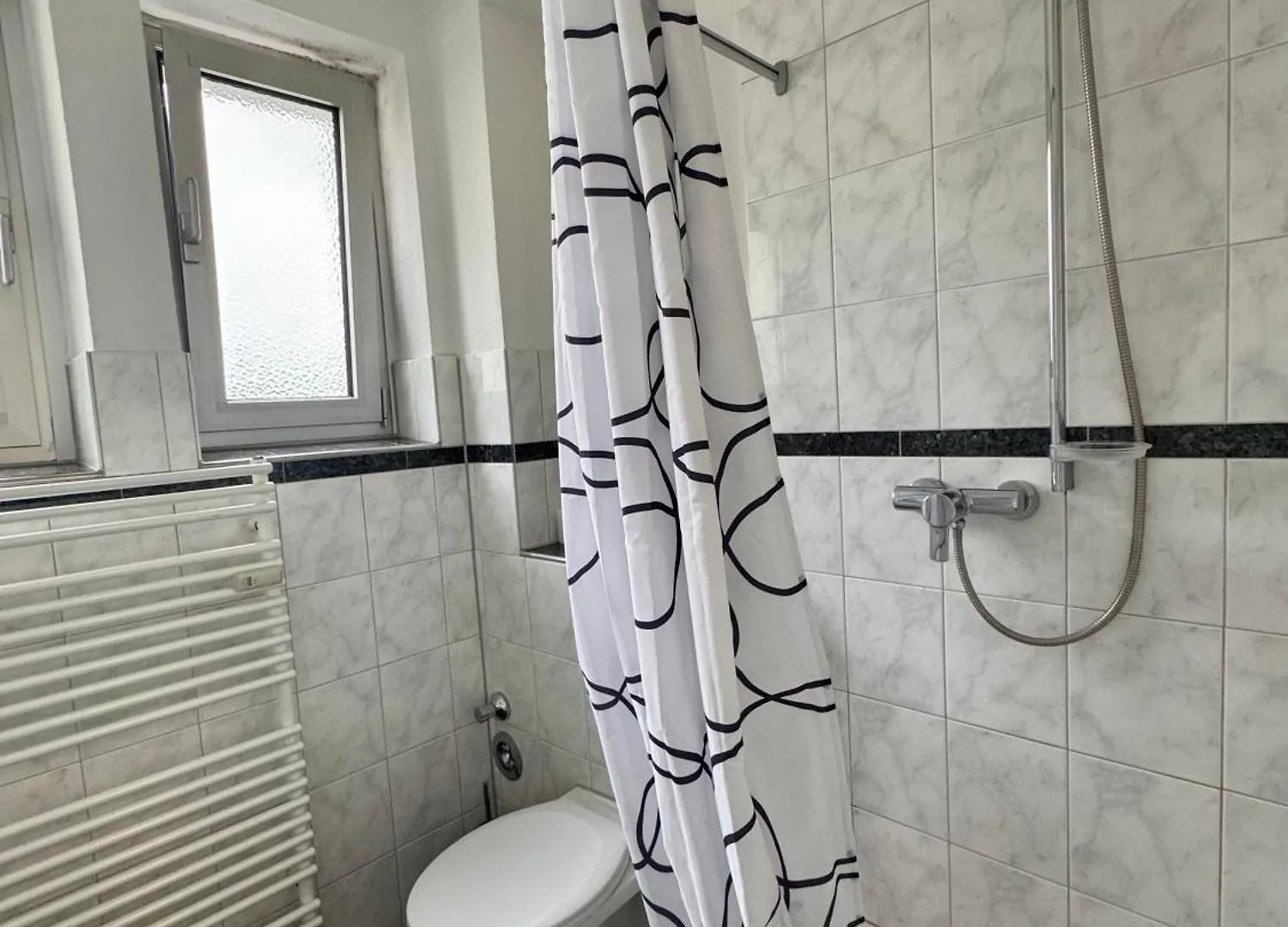 Graf-Adolflux Apartment Dusseldorf 0*,