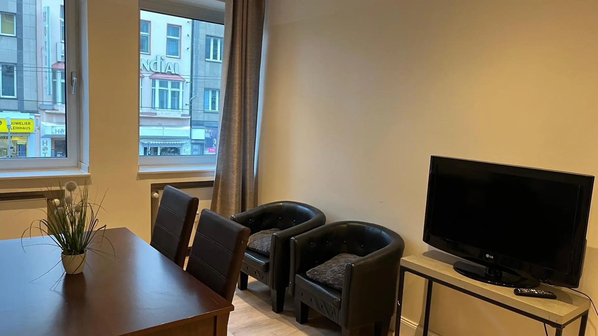 Graf-Adolflux Apartment Dusseldorf 0*,  Germany